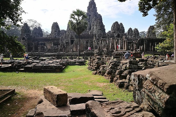 1-Day Amazing Angkor Wat Tour with Sunset & All Interesting Major Temples - Baphuon and the old royal center