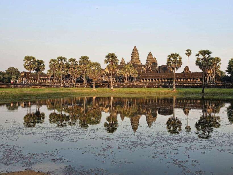 1-Day Angkor Wat Private Tour with Spanish Tour Guide. - Key points to know before booking