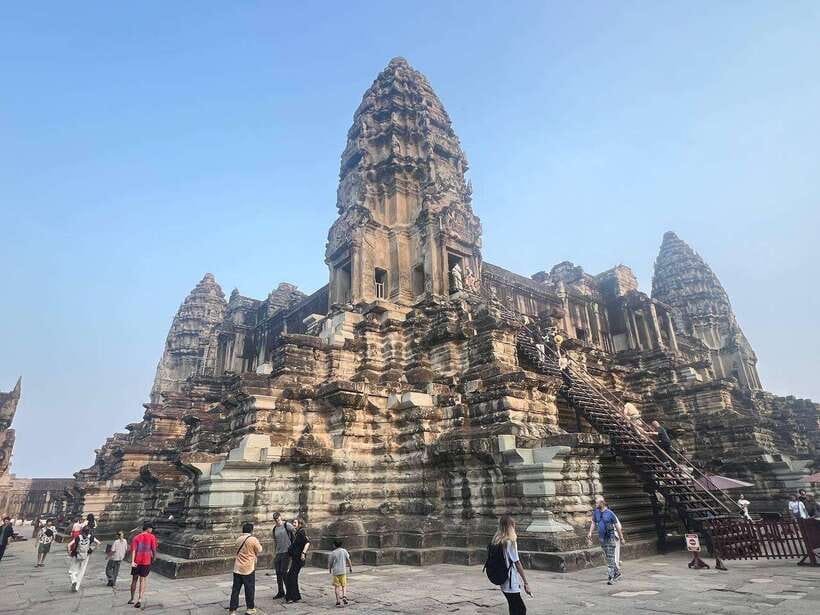 1-Day Angkor Wat Private Tour with Spanish Tour Guide. - Optional sunset at Pre Rup or Phnom Bakheng