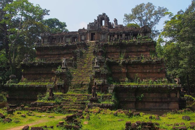 1-Day Angkor Wat Sunrise & All Interesting Temples Private Tour - Baphuon and the old royal center