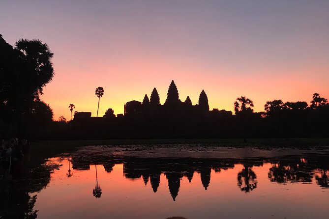 1 Day | Angkor Wat Sunrise with Small Tour - Bayon Temple’s Stone Faces