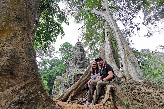 1-Day Angkor Wat tour by Private transport - Bayon’s carved faces deserve your full attention
