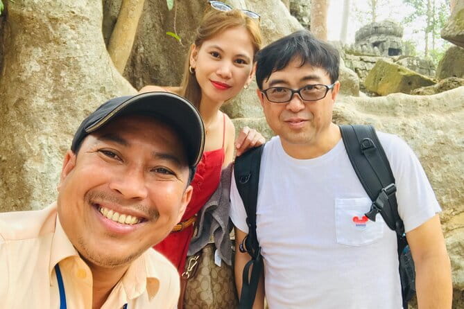 1 Day | Discover The Heart of Angkor Temples - Pre Rup closes with a powerful Hindu design