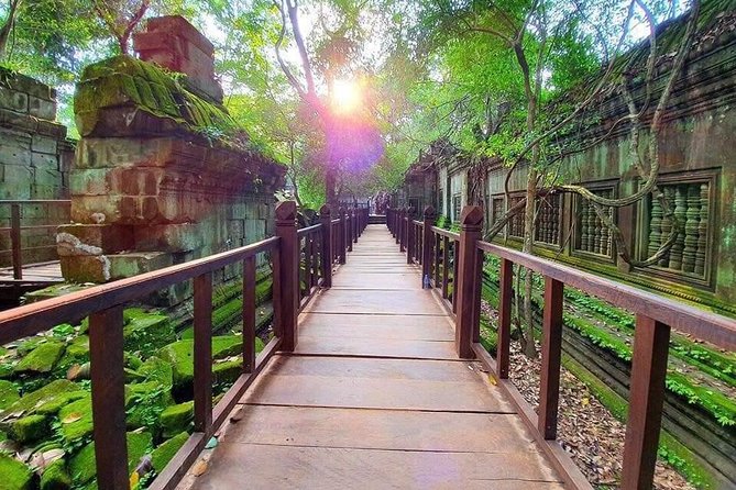 1 DAY- Remort temple , Koh Ker and Beng Mealea temple - The return drive takes about 90 minutes