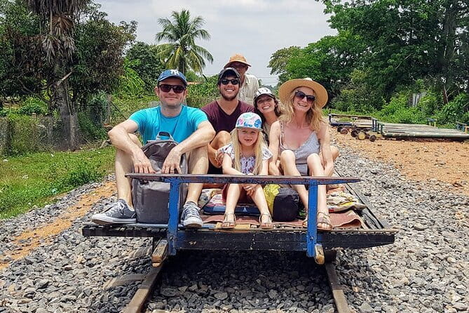 10 Days Cambodian Panoramic Overland Group Tour - Day 1: Start gently in Siem Reap
