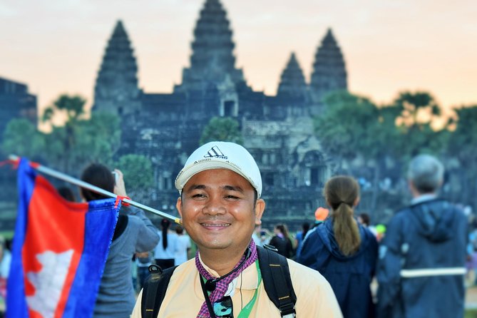 2-D Angkor temple tour with one sunrise in A/C vehicle and guide. - Banteay Srei rewards the longer drive