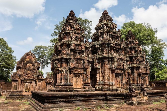 2-Day : Angkor Sunrise, Kompong Phluk Sunset & Banteay Srei Tour - The 4:30 am start at Angkor Wat