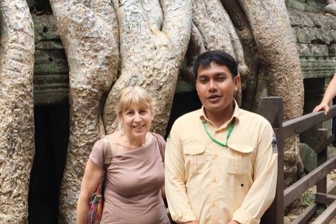 2-Day 'Angkor & Village' Tour - Banteay Samre and Pre Rup add variety