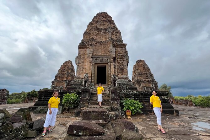 2-Day Angkor Wat and Banteay Srei with Countryside Exploration - Eastern Mebon adds a brick-built change of pace