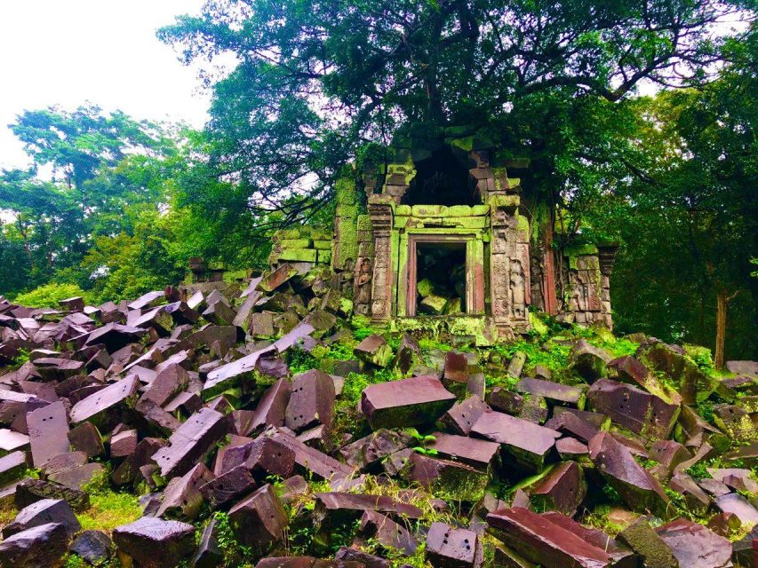 2 Day Angkor Wat Private Tour - What the $245 group price really covers