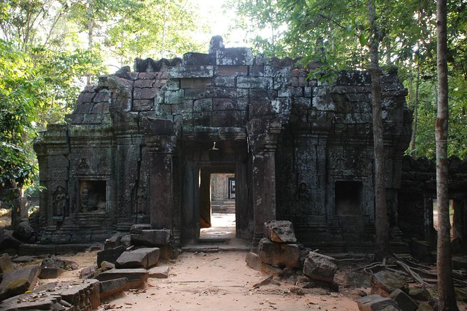 2-Day Angkor Wat & Tonle Sap Tour - Banteay Samre and Pre Rup make day two more varied