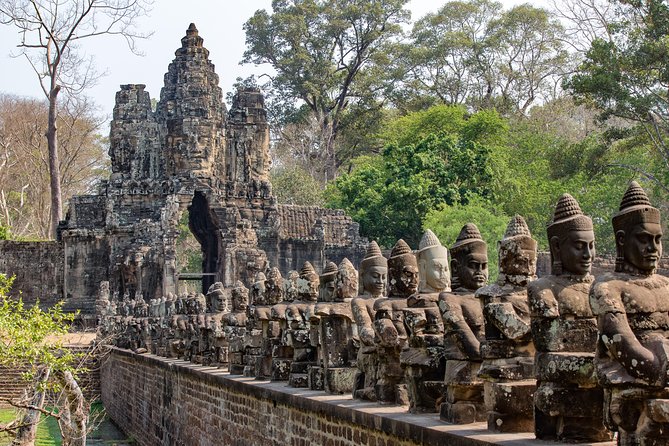2-Day Angkor Wat With Small, Big Circuit and Banteay Srei Tour - Sunrise at Angkor Wat starts day two early