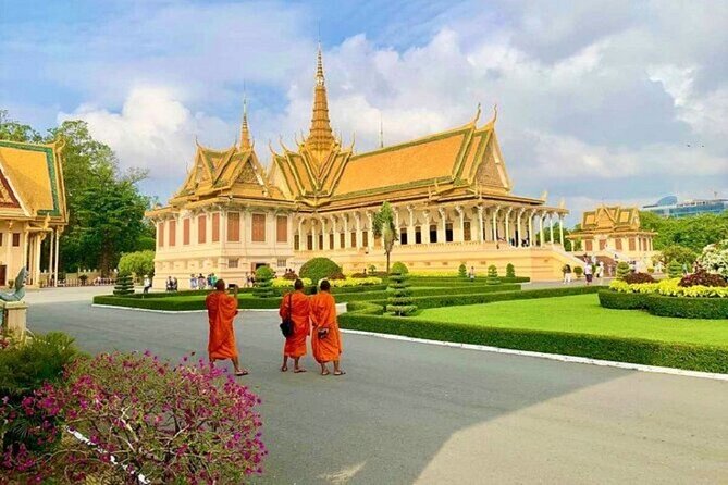 2 Day-Phnom Penh by Private Tours - Tuol Sleng: the hardest stop of the first afternoon