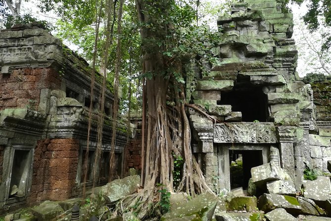 2 Days Angkor temples with Sunrise & Sunset - Day 2: Sunrise at Angkor Wat and the Outer Temples