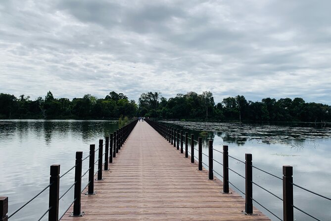 2 Days Angkor temples with Sunrise & Sunset - Guide Quality and the Private Touring Advantage