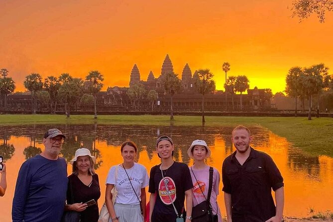 2 Days Guided Historical Tour in Angkor - Day one begins before sunrise at Angkor Wat