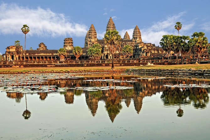 3-Day Angkor, Lake-side Village & Roluos Temples Tour - Bakong, Preah Ko and Lolei in the Roluos group