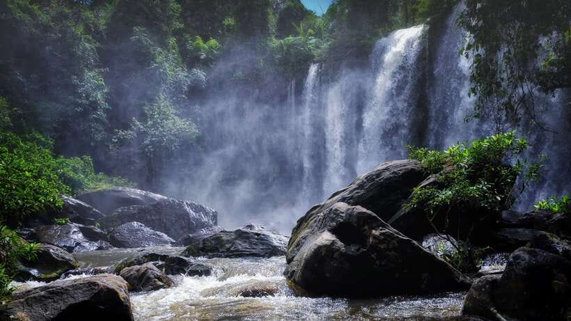3-Day Angkor Wat & All Major Temples & Kulen Mount Waterfall - Angkor Wat at 8:00am, then Ta Prohm and the Small Circle