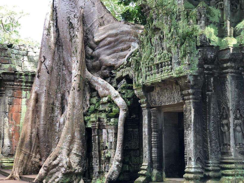3-Day Exploring Angkor Wat & Siem Reap Highlights Tour. - Is $325 Good Value for Four People?