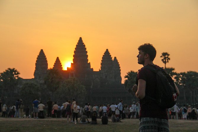 3-Days Discovery Of Angkor: Waterfalls,Floating Village and Banteay Srei temple - Day One: Angkor Thom, Bayon, and a Possible Phnom Bakheng Sunset