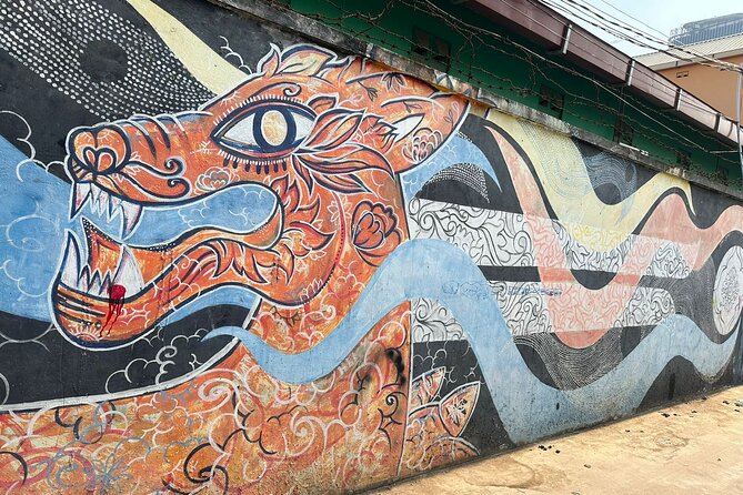 3 Hour Morning Market and Art Tour - Starting at Starbucks near Chip Mong Noro Lane