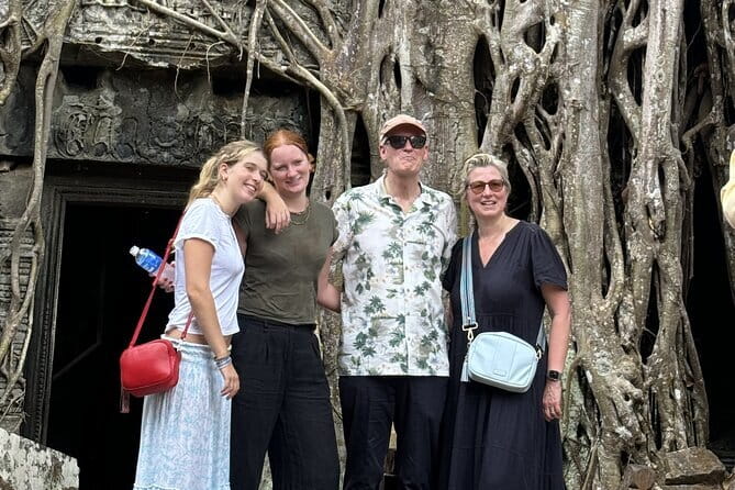 5 Days Cambodia Group Tour to Siem Reap & Phnom Penh - Key points to know before booking