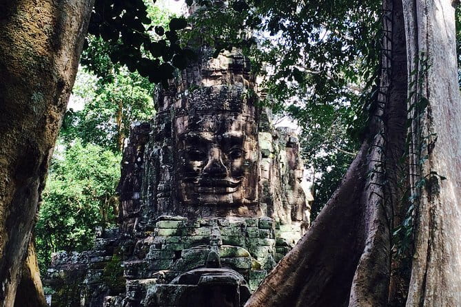 A Day Angkor Park Tours - Private English Speaking Tour Guide - Angkor Thom: the longest and most varied stop