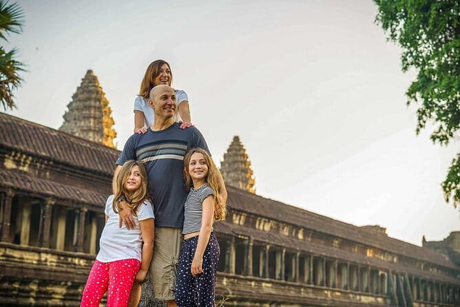 A Day Trip to Angkor Wat, Bayon, Taprohm from Phnom Penh - The six-hour journey back to Phnom Penh