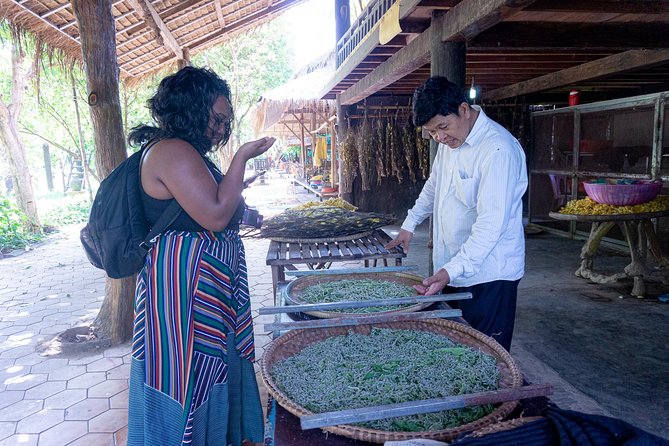 A Half Day Tour in Phnom Penh City - Why the small private format matters