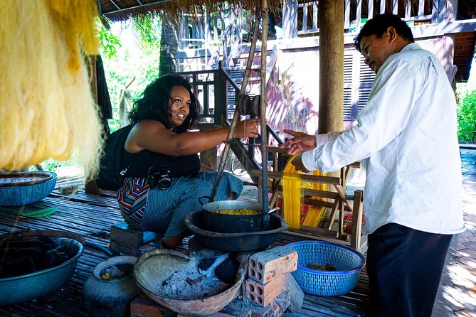 A Half Day Tour in Phnom Penh City - Booking, cancellation, and mobile tickets