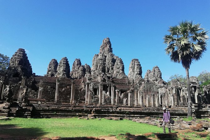 Afternoon Angkor Wat Private Tour with Sunset - Phnom Bakheng and the sunset finish