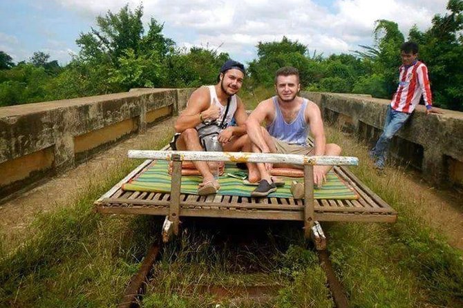 Afternoon tour by tuk tuk to bamboo train,bat cave,killing cave,countryside. - Key points to know before booking