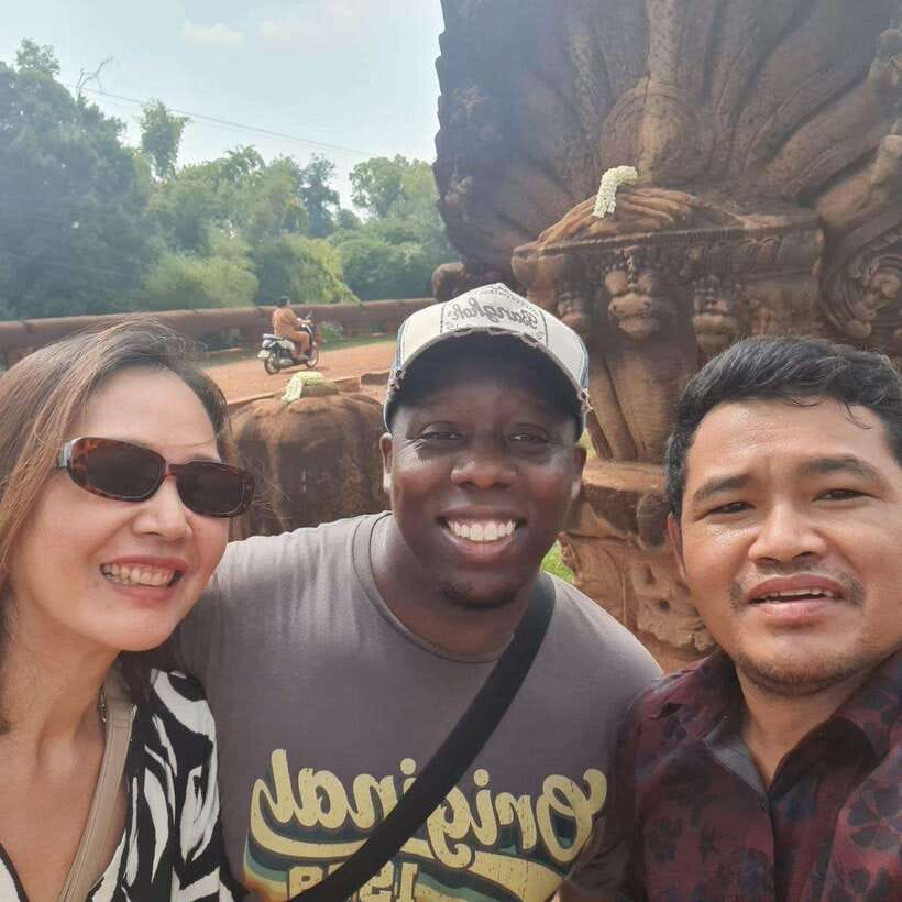 An Unforgettable Road Trip from Phnom Penh to Siem Reap - Turning a six-hour transfer into a Cambodian experience