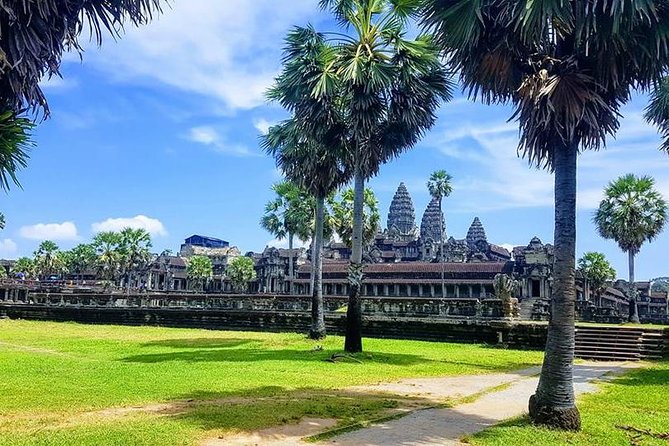 Angkor 2-Day Sunset & Sunrise Small-Group Tour - The Terraces and Ta Prohm