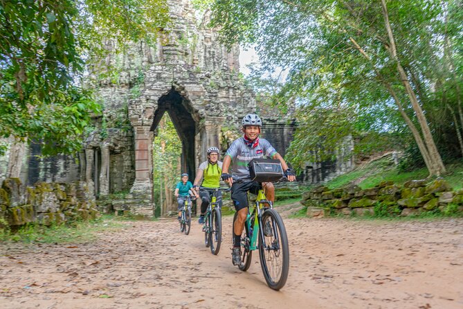 Angkor Bike & Gondola Ride at Twilight - Who should book this ride
