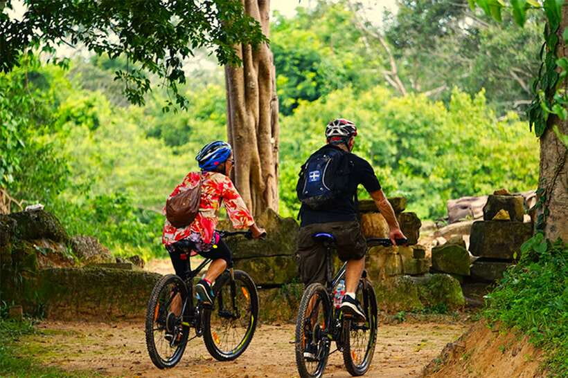 Angkor Jungle Biking Adventure Private Cycling Tour - Lunch at Sok Kun Restaurant 22