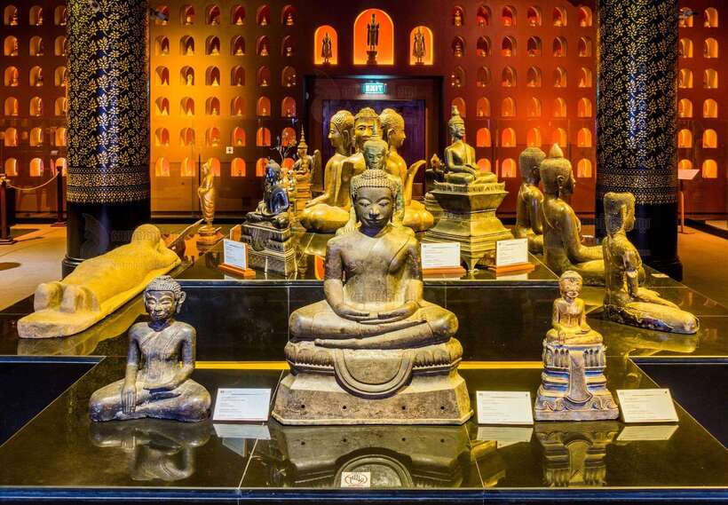 Angkor National Museum Ticket with pick up and drop off - Who should book this experience?