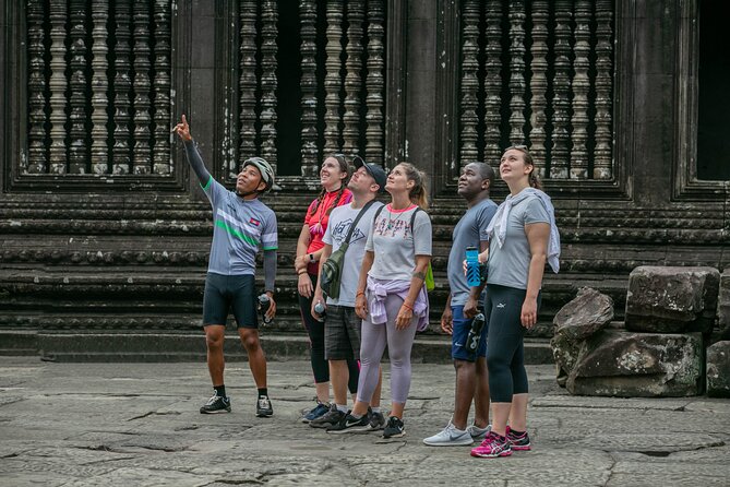 Angkor Sunrise Bike Tour / E-Bike or Tuk Tuk - Ta Prohm and the Jungle Atmosphere