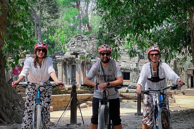 Angkor Sunrise: Expedition Cycling Through Serene Backroads - A 4:30am start at Angkor Wat