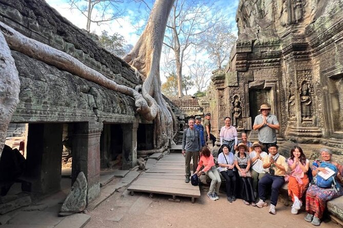 Angkor Sunrise Half-Day Tour with Private Vehicles & Tour Guide - What the private vehicle adds