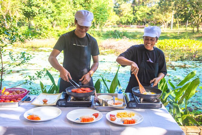 Angkor Sunrise Jeep Tour - Inclusive Breakfast & Lunch - Guides Make the Difference