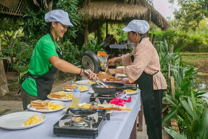 Angkor Sunrise Small Group Tour Inclusive Breakfast and lunch - Why this eight-hour Angkor plan works