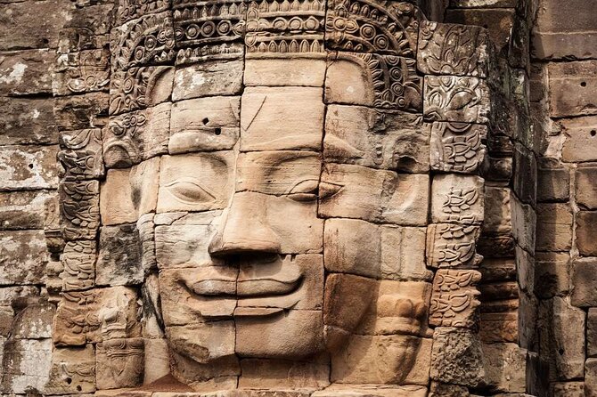 Angkor Thom Ta Prohm and Sunset in Angkor Wat Golden Hour Tour - Guides make the difference at these temples