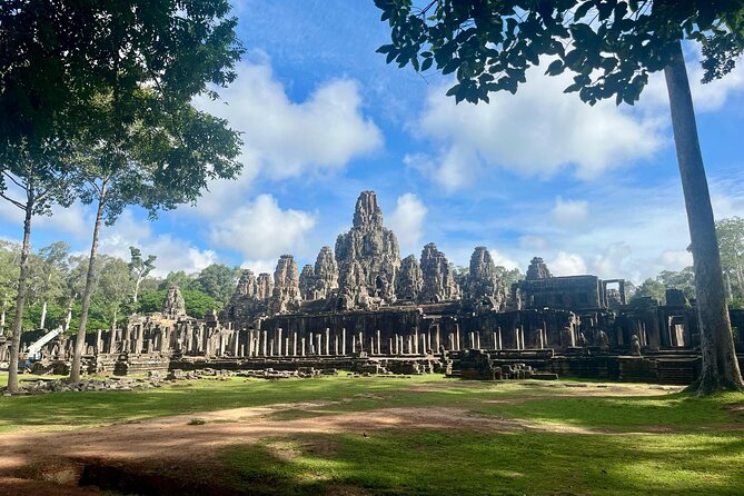 Angkor Wat 1-Day Tour by Private Car or Minivan - Practical limits before you reserve