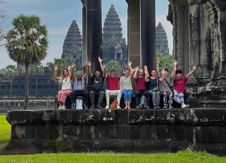 Angkor Wat 2-Day complex Sun rise & Sun set with Guided Tour - East Mebon and Pre Rup before sunset
