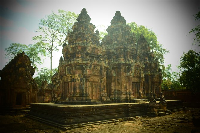 Angkor Wat & Banteay Srey Tour - Hotel pickup and the road to Angkor