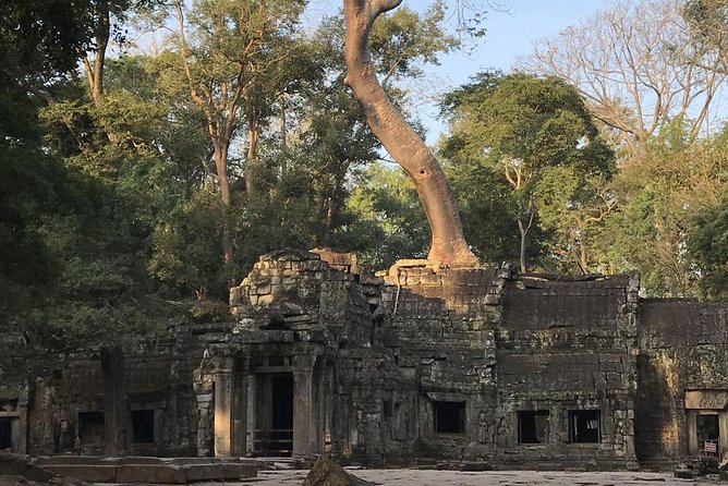 Angkor Wat by Vintage Jeep – Private Tour - Starting from Siem Reap with cold water and towels