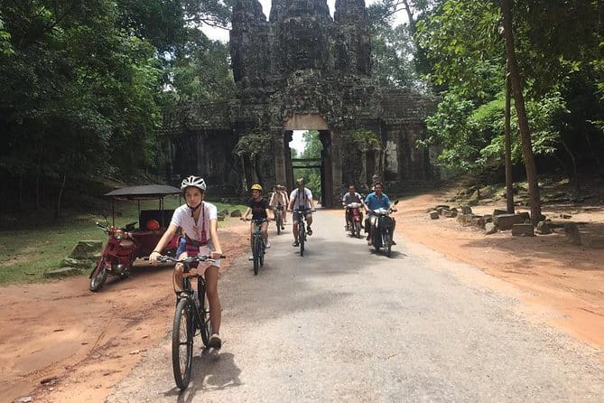 Angkor Wat Cycling Tour (20-25 km) - Key points to know before booking