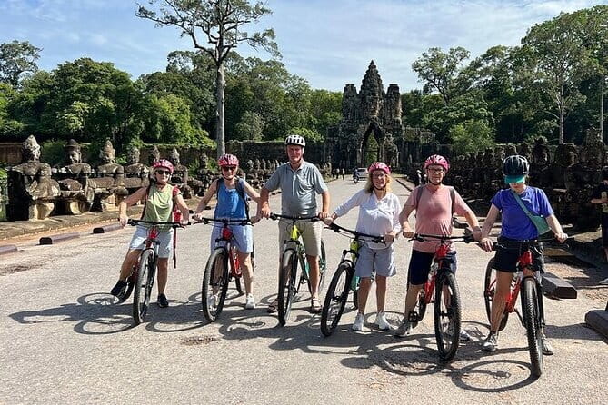 Angkor Wat Cycling Tour With local Tour Guide from Siem Reap - The guide can shape the whole day