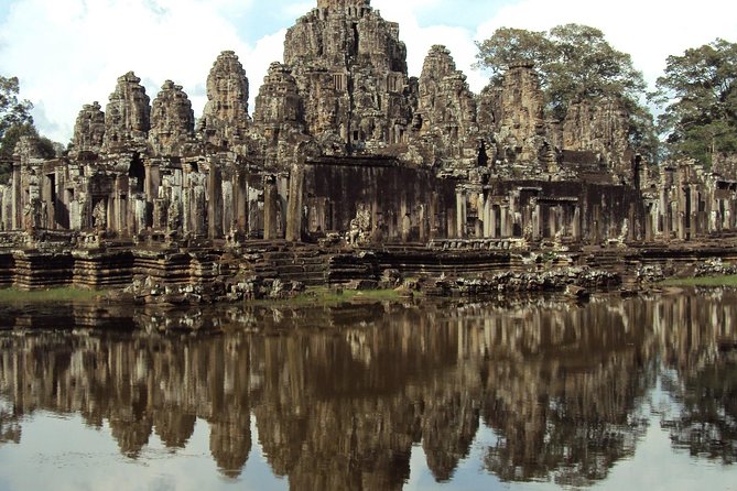 Angkor Wat Full Day & Kampong Phluk - Floating Village Experience - Why a private vehicle makes the long day easier